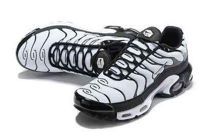 Nike women's Air Max PlusSneaker
